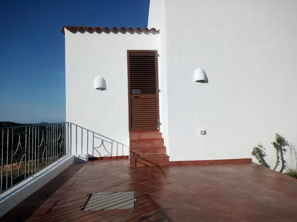 La Casa Della Tartaruga Villa San Pantaleo 0*,  Italy