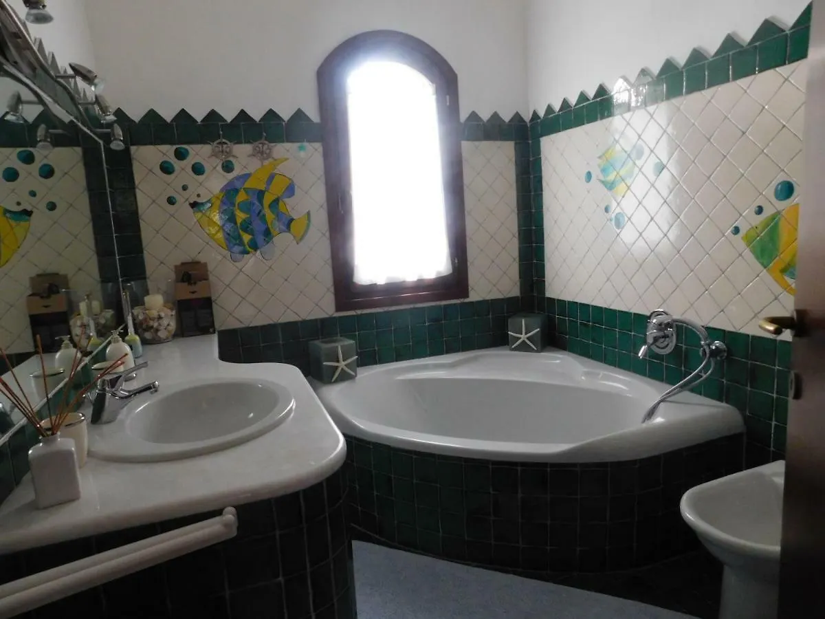 La Casa Della Tartaruga Villa San Pantaleo 0*,  Italy